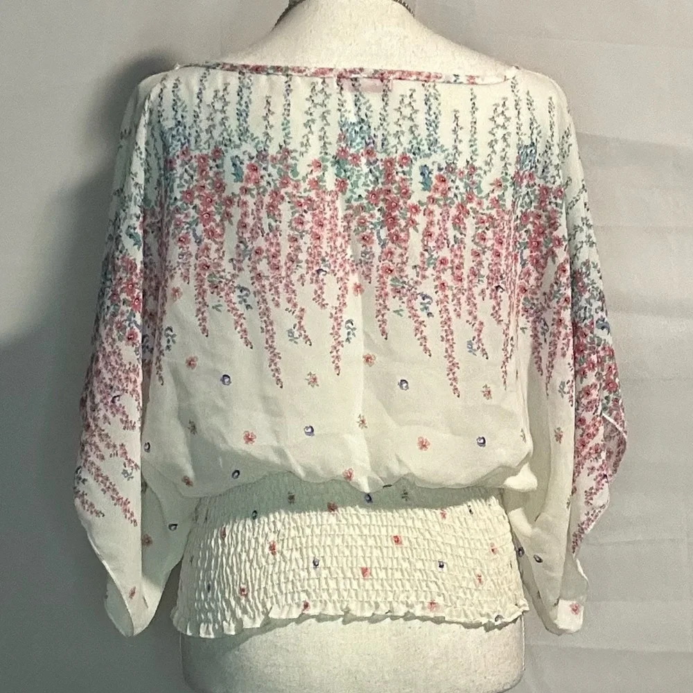 Blouses/flannels/button downs-2 ofor $20 or 3 for $30 (Mix & Match) - Picture 3 of 5